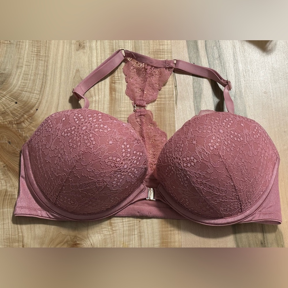NWTS Victoria Secret PINK Date Push Front Closure size 36D